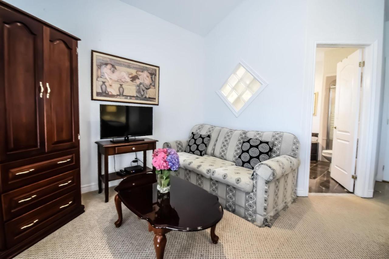 Graystone Bed & Breakfast ナイアガラオンザレイク エクステリア 写真