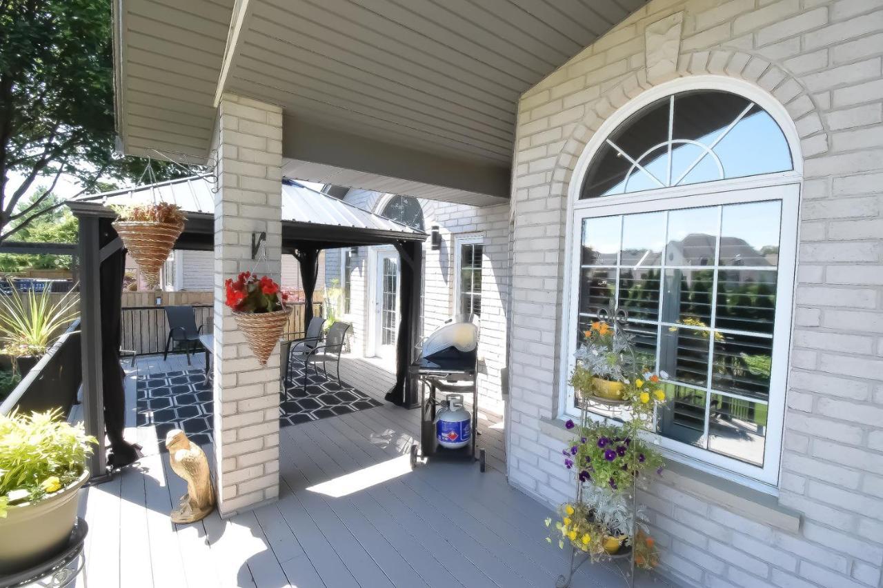 Graystone Bed & Breakfast ナイアガラオンザレイク エクステリア 写真