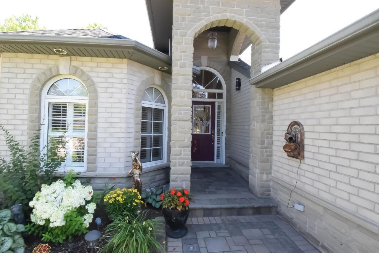 Graystone Bed & Breakfast ナイアガラオンザレイク エクステリア 写真